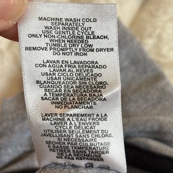 NHL Pittsburgh Penguins Infant Body Suit Size 12 Months Short Sleeve Hockey - Picture 9 of 9